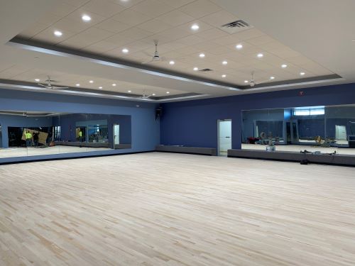 lincoln racquet club group fitness studio