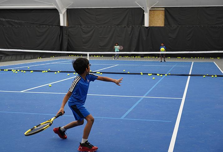 beginner tennis lessons near me