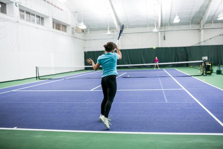 beginner tennis lessons near me