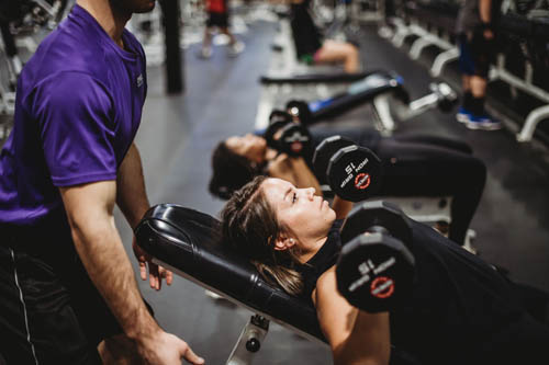 Build your Chest and Triceps with this dumbbell workout