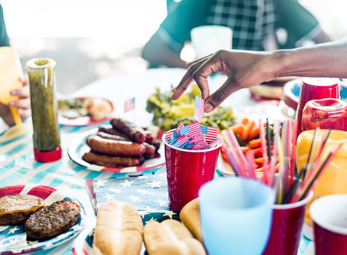 Stay Healthy on Labor Day! Tips for Avoiding Holiday Over-Indulgence